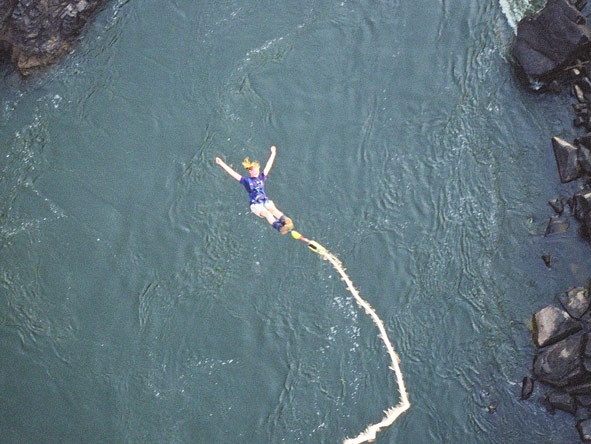 Ingrid de Wet - bungee!